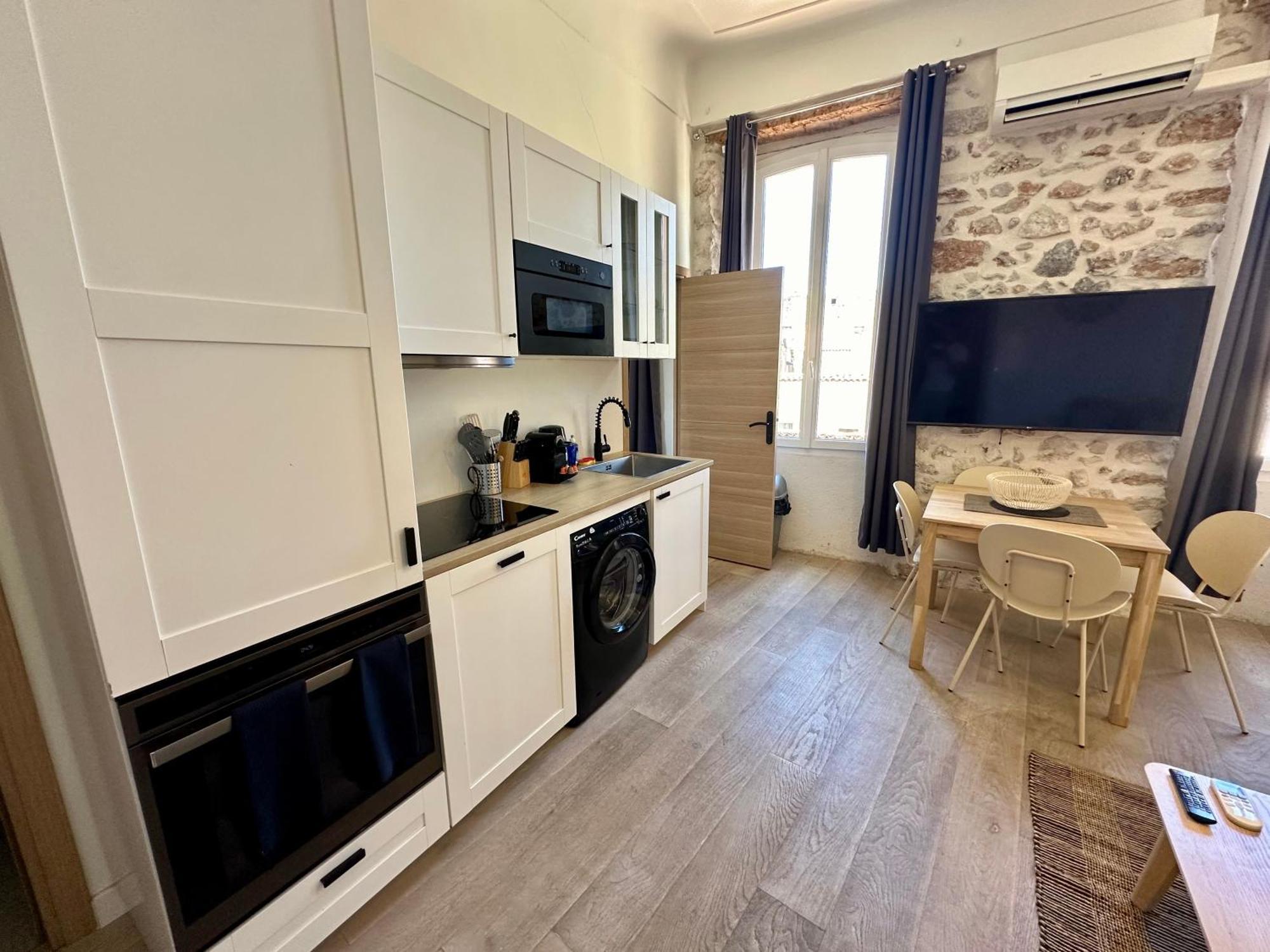 Gorgeous Brand New 2 Bedrooms アンティーブ エクステリア 写真