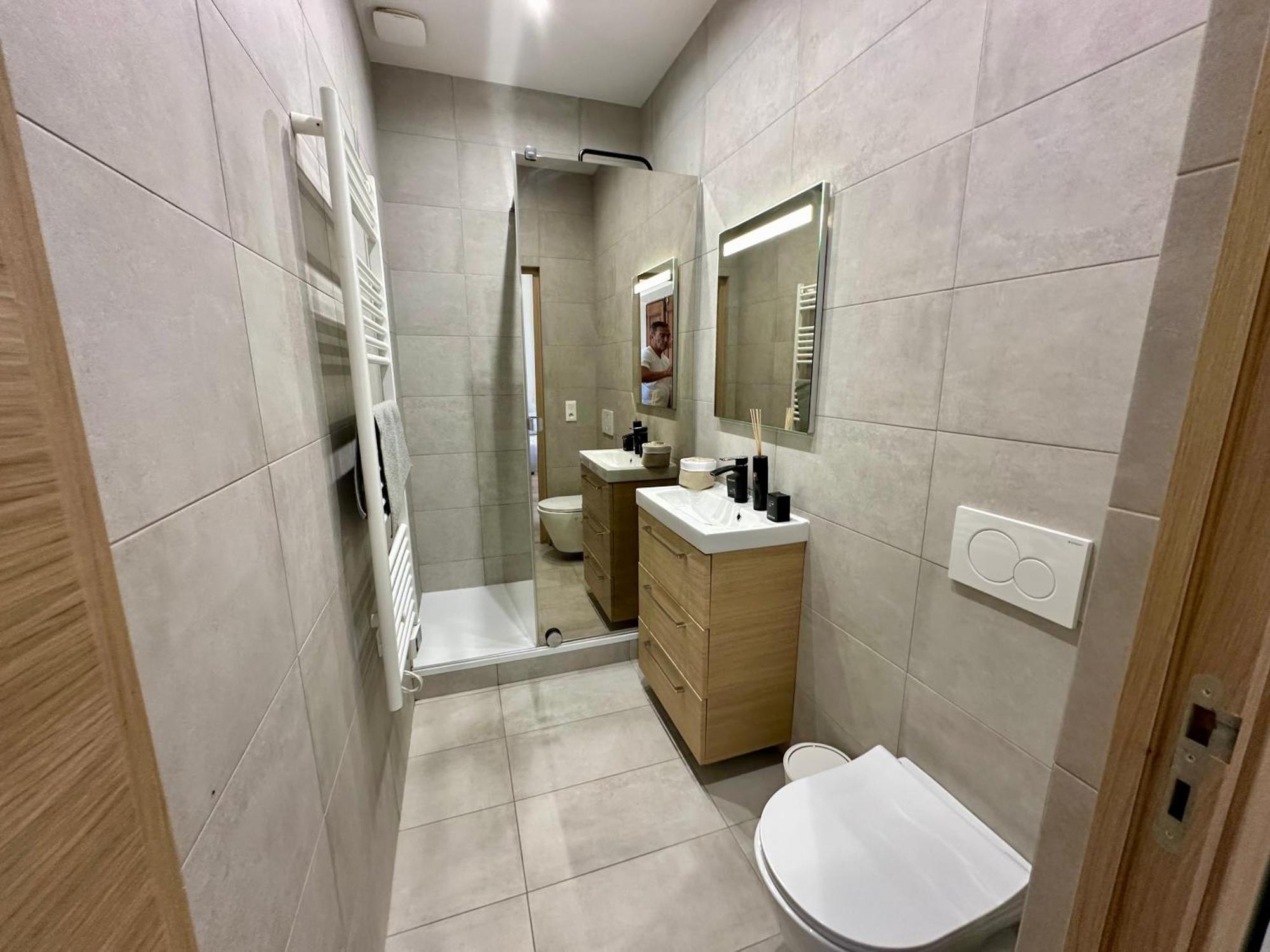 Gorgeous Brand New 2 Bedrooms アンティーブ エクステリア 写真