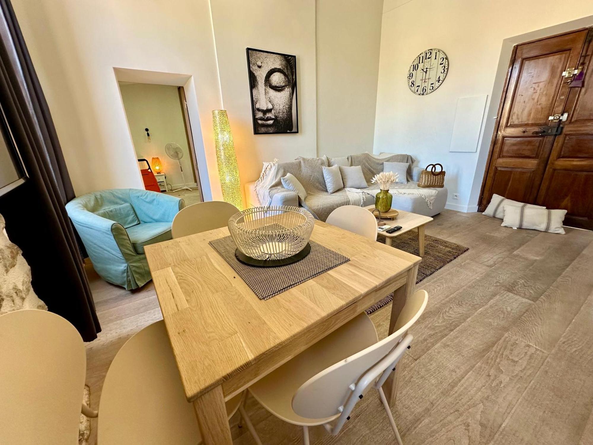 Gorgeous Brand New 2 Bedrooms アンティーブ エクステリア 写真