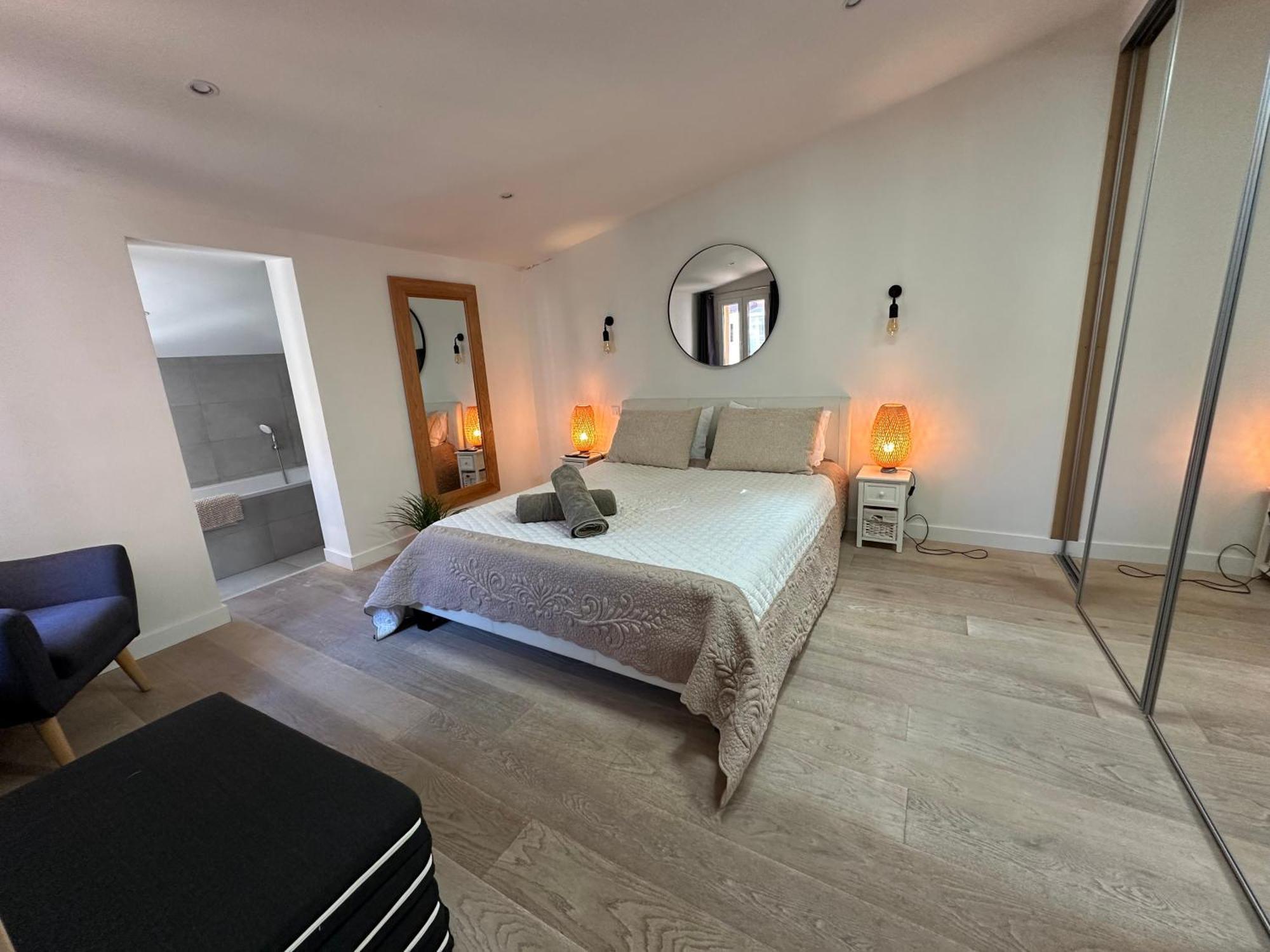 Gorgeous Brand New 2 Bedrooms アンティーブ エクステリア 写真
